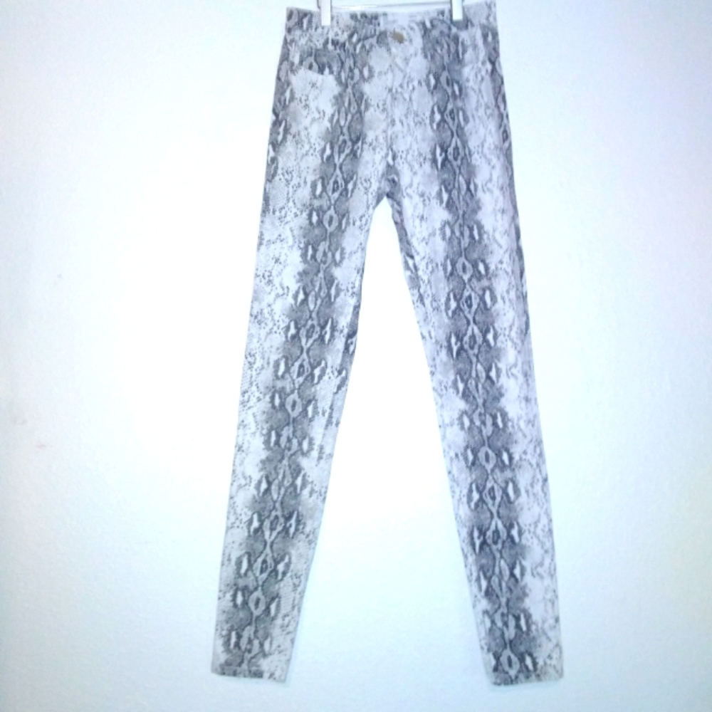 3 Eighty Two Ardene Reptile Print Skinny Jeans